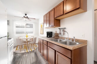 Trentwood Apartments in Golden Valley, MN - Building Photo - Building Photo