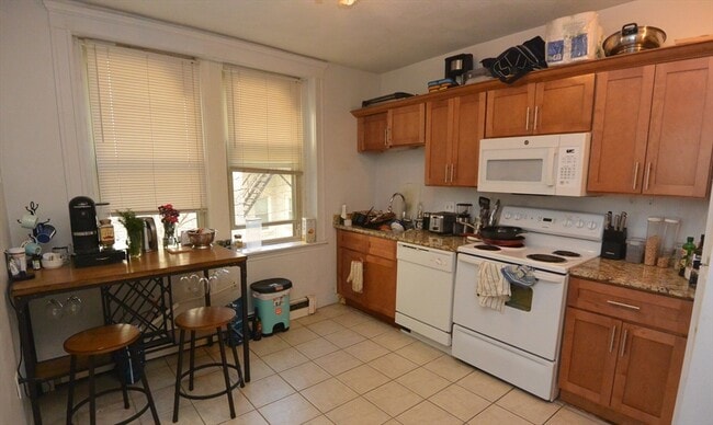 property at 24 Ransom Rd