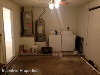 236 Rollins Dr - 10