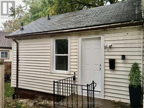 163 Welland Ave in St Catharines, ON - Building Photo - Building Photo