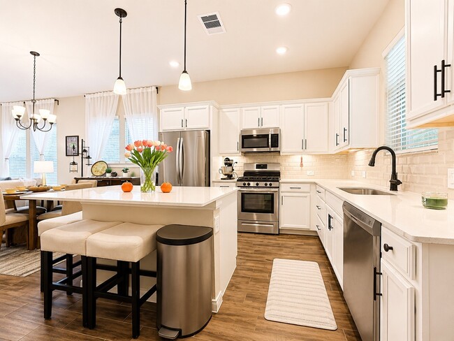 property at 7363 Lake Arrowhead Ln
