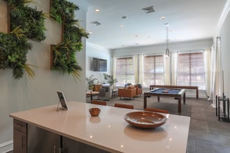 Finley At Fairfax Corner in Fairfax, VA - Building Photo - Interior Photo