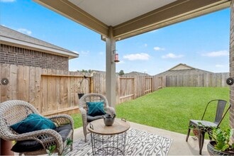 14117 Redwood Forest Trail in Conroe, TX - Building Photo - Building Photo