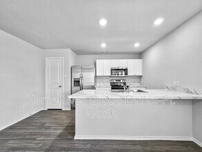 150 Bluebonnet Wy in Granbury, TX - Building Photo - Building Photo