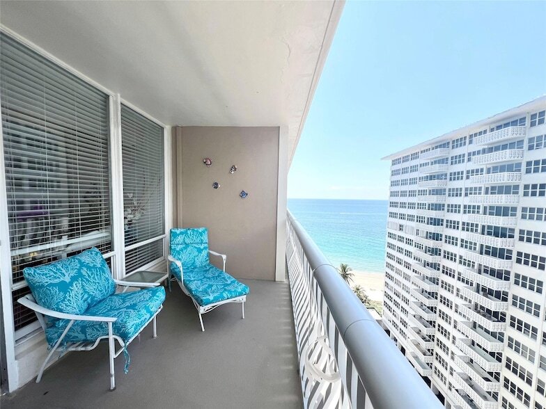 4020 Galt Ocean Dr in Fort Lauderdale, FL - Building Photo