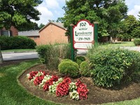 Lansdowne Apartments in Lexington, KY - Building Photo - Building Photo