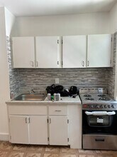 19 Cornelia St in Brooklyn, NY - Building Photo - Building Photo