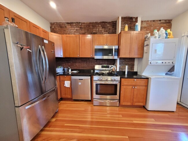 property at 3 Mark St