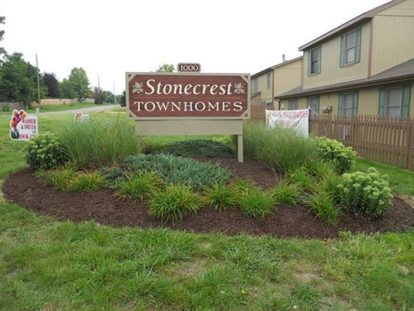 Stonecrest Townhomes in Lawrence, KS - Building Photo - Building Photo