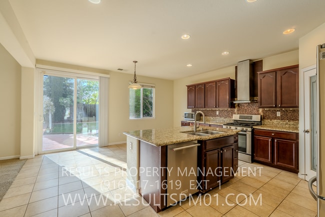 property at 1163 Ashford Ln