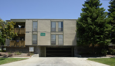 Bonifacio East Apartments in Concord, CA - Building Photo - Building Photo