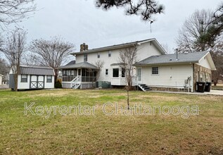 9512 Imperial Dr in Ooltewah, TN - Building Photo - Building Photo