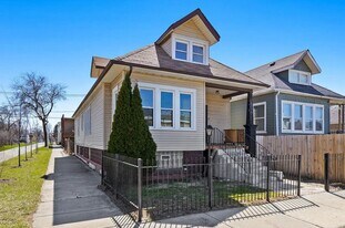 1301 W 71st Pl in Chicago, IL - Building Photo
