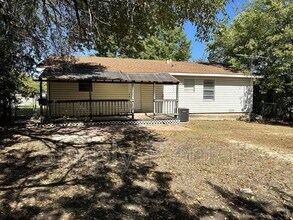 3211 Poplar St in Greenville, TX - Building Photo - Building Photo