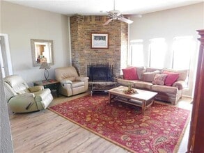 410 Barnes Bridge Rd in Sunnyvale, TX - Building Photo - Building Photo