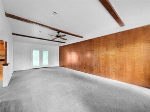2295 Chester St in Dayton, TX - Building Photo - Building Photo