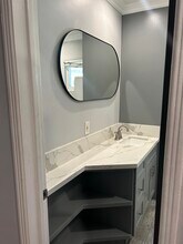 14 N Alboni Pl in Long Beach, CA - Building Photo - Building Photo