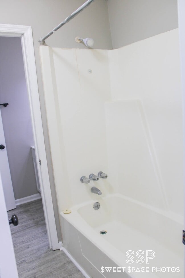 property at 2334 Travis Rd