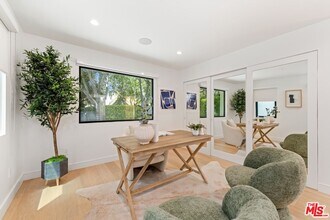 540 Westmount Dr in West Hollywood, CA - Building Photo - Building Photo