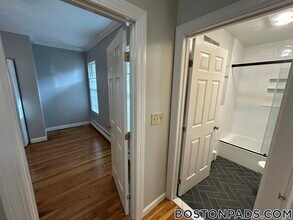 120 Highland St in Boston, MA - Foto de edificio - Building Photo