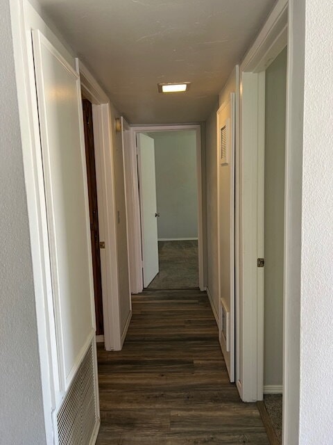 10249 Bell Gardens Dr in Santee, CA - Building Photo - Building Photo