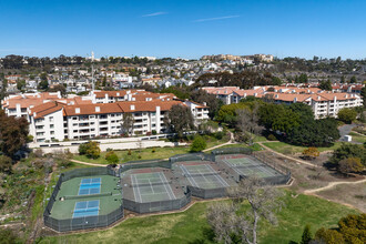 Presidio Place in San Diego, CA - Building Photo - Building Photo