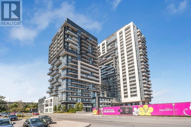 property at 2093-2093 Fairview St