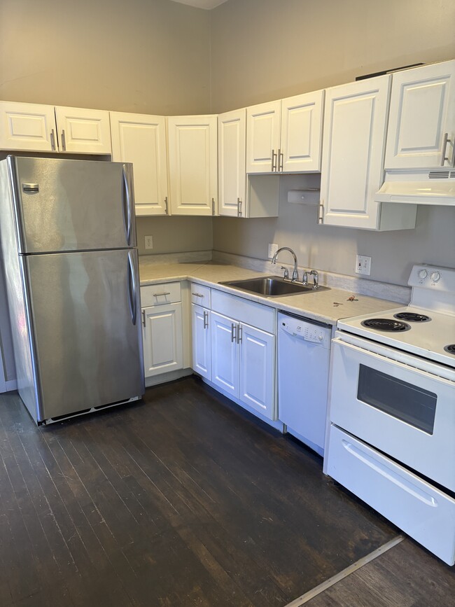 property at 140 Main St