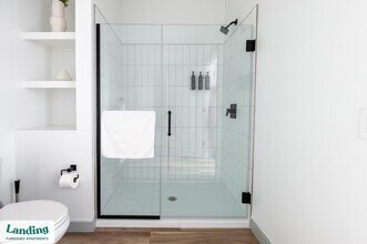 39 Railroad Ave, Unit 325 in Haverhill, MA - Building Photo - Building Photo