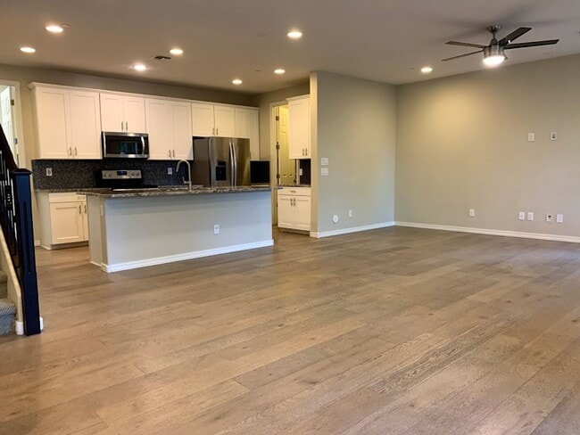 property at 4650 E Tierra Buena Ln