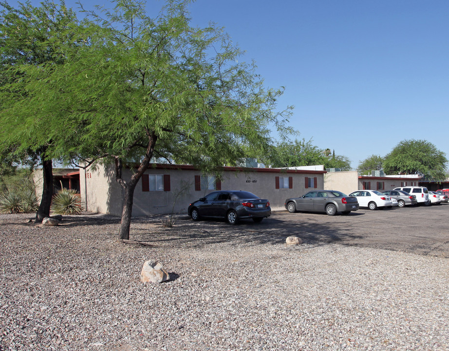 Casa Deena Apartments in Tucson, AZ - Foto de edificio