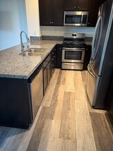 1584 Santa Carolina in San Diego, CA - Foto de edificio - Building Photo