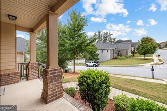 361 Granite Way in Newnan, GA - Building Photo - Building Photo