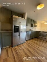 20 Charles St in Dover, NH - Building Photo - Building Photo