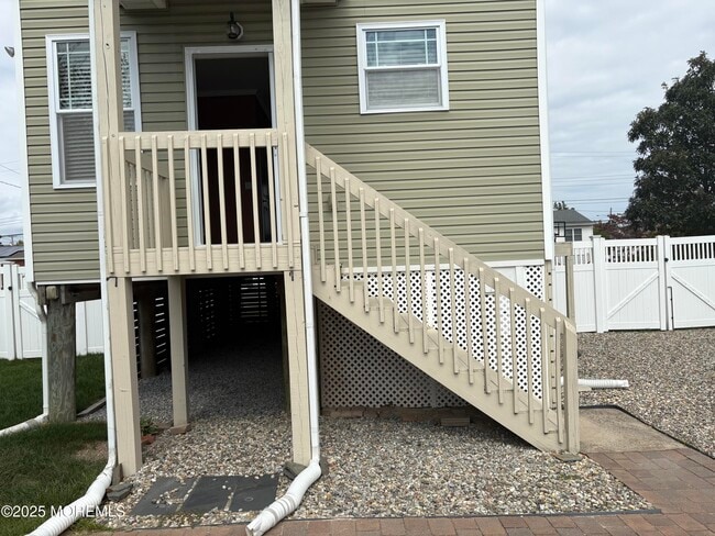 201 Riviera Dr in Toms River, NJ - Building Photo - Building Photo