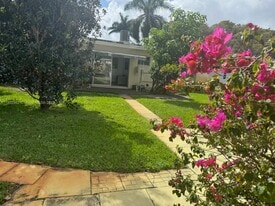 1639 Fletcher St in Hollywood, FL - Building Photo