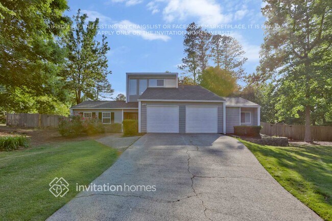 4648 N Landing Dr in Marietta, GA - Building Photo - Building Photo