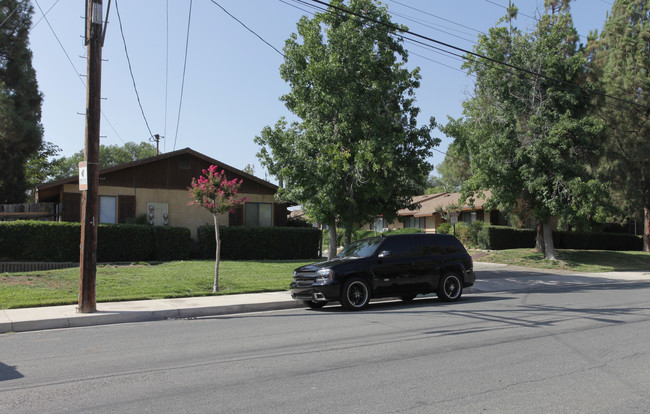 10331 Gramercy Pl in Riverside, CA - Building Photo - Building Photo