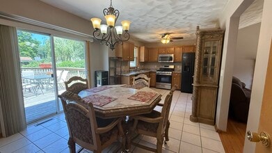 2173 Ivanelle Rd in Rockford, IL - Building Photo - Building Photo