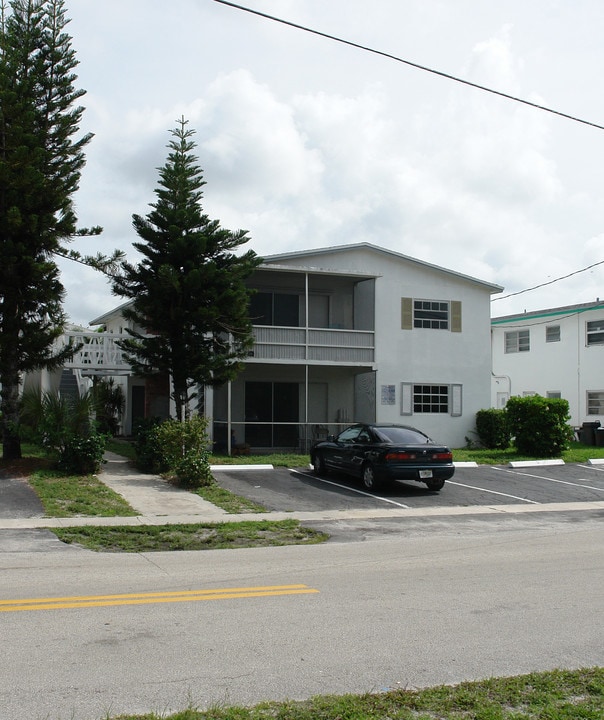 5991 NW 16th Pl in Fort Lauderdale, FL - Building Photo