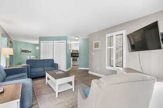 2805B N Ocean Blvd in Myrtle Beach, SC - Building Photo - Building Photo