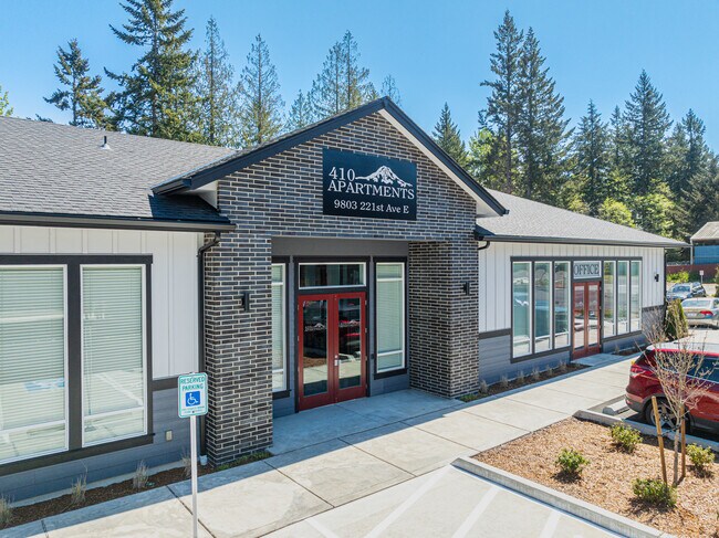 410 Apartments in Bonney Lake, WA - Foto de edificio - Building Photo