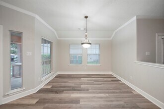 6 Valewood Pl in Conroe, TX - Building Photo - Building Photo