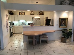 5184 Lake Catalina Dr-Unit -D in Boca Raton, FL - Building Photo - Building Photo