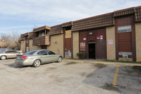 The Fig Tree Apartments in Dallas, TX - Foto de edificio - Building Photo