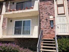 1512 Centinela Ave, Unit 3 in Los Angeles, CA - Building Photo