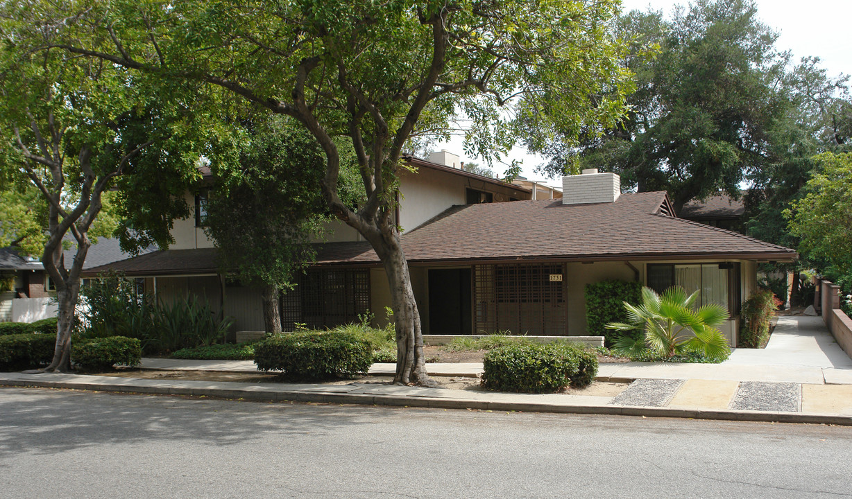 1731 Oxley St in South Pasadena, CA - Foto de edificio