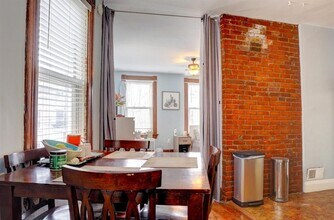 2238 Victor St in Cincinnati, OH - Foto de edificio - Building Photo
