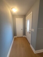 7605 Greybirch Terrace in Port Richey, FL - Foto de edificio - Building Photo