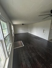 408 S Highland Ave in Cushing, OK - Building Photo - Building Photo